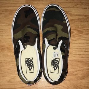 camouflage vans!